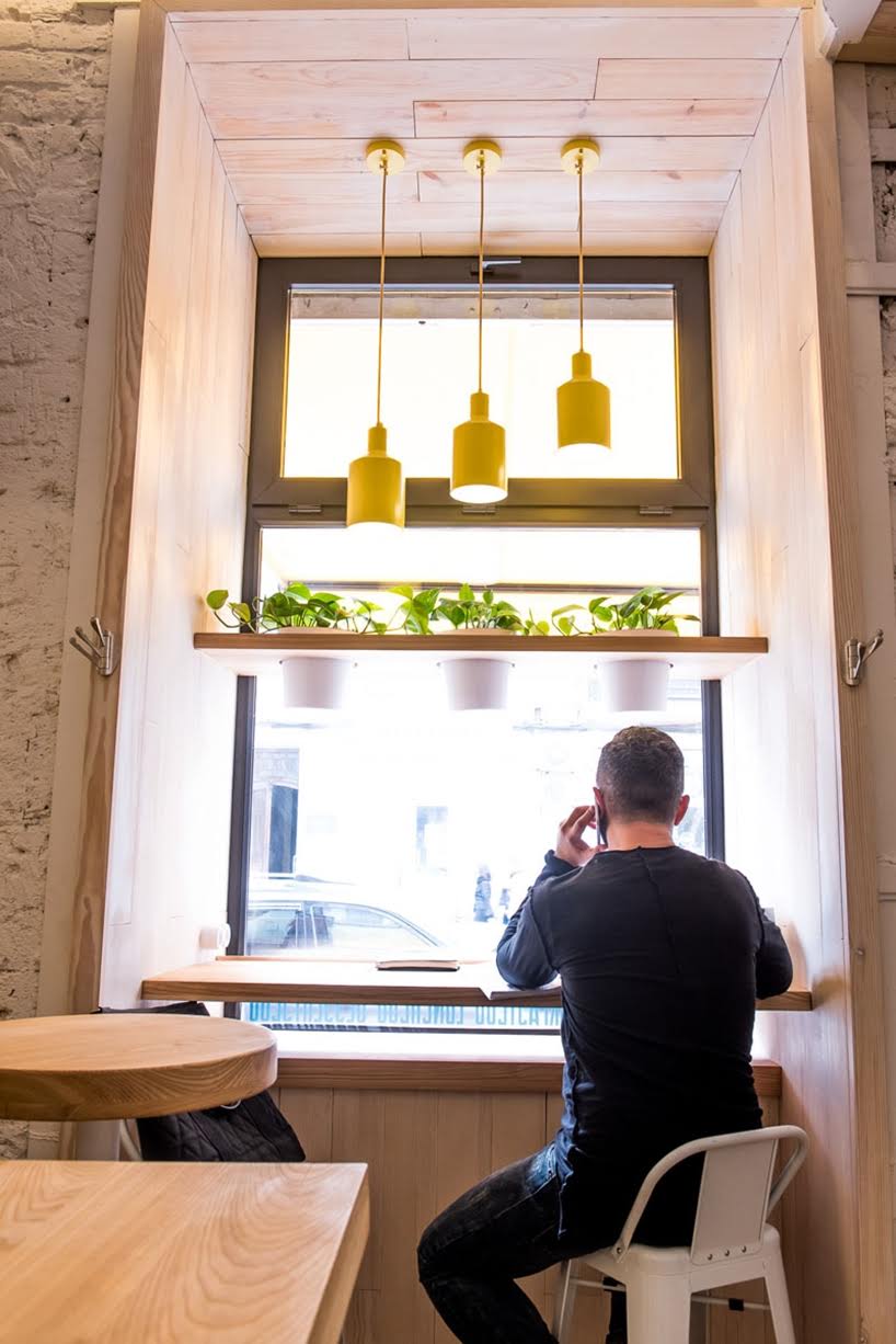JK Lab Architects ha diseñado un nuevo café en Ucrania