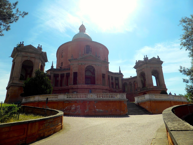 Bologna-Santuario-della-Madonna-di-San-Luca