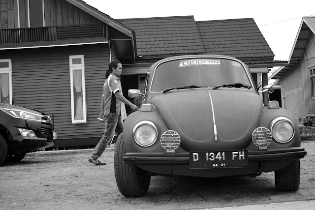 Otomotif Photography, Volkswagen Beetle, Black and White Photography, VW Dandim 0103,