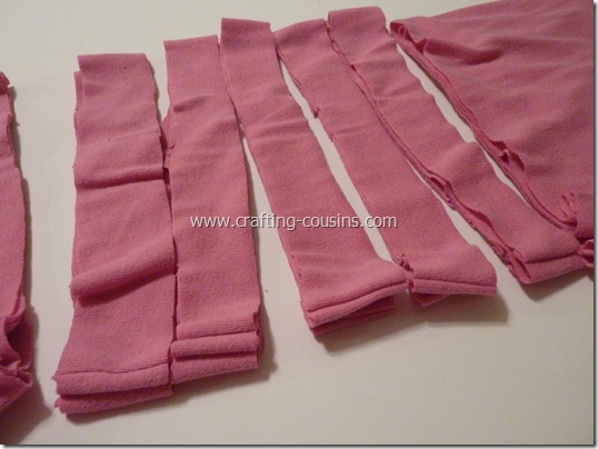 No sew loopy scarf by the Crafty Cousins (2)