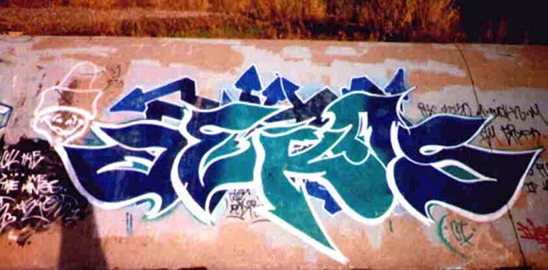370