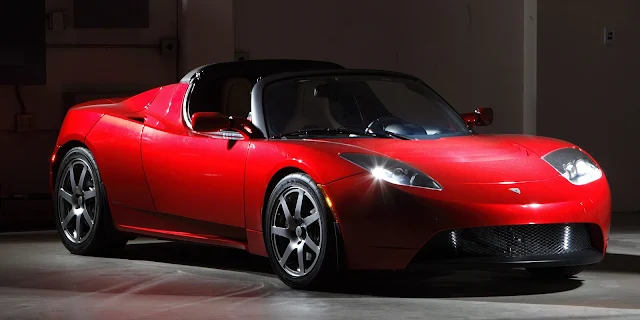 Tesla Roadster performance and safety