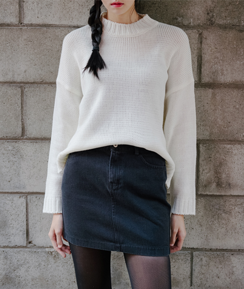  Basic Knitted Sweater