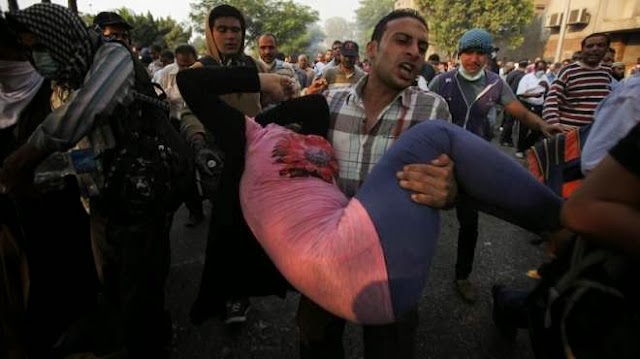 التلفزيون المصري نقلا عن "الصحة": 15 قتيلا وأكثر من 80 جريحا في أحداث اليوم