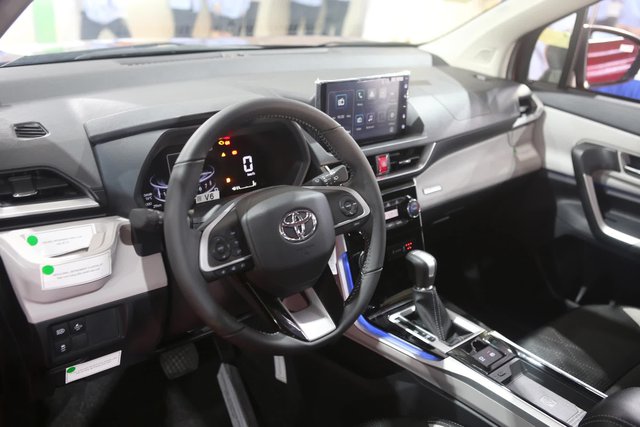 MPV đua giảm giá ở <a href=