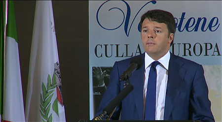 Renzi: "Non permetteremo la distruzione di Schengen e dell'Europa"