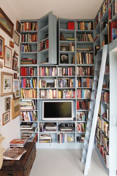 bookshelf hidden door plans