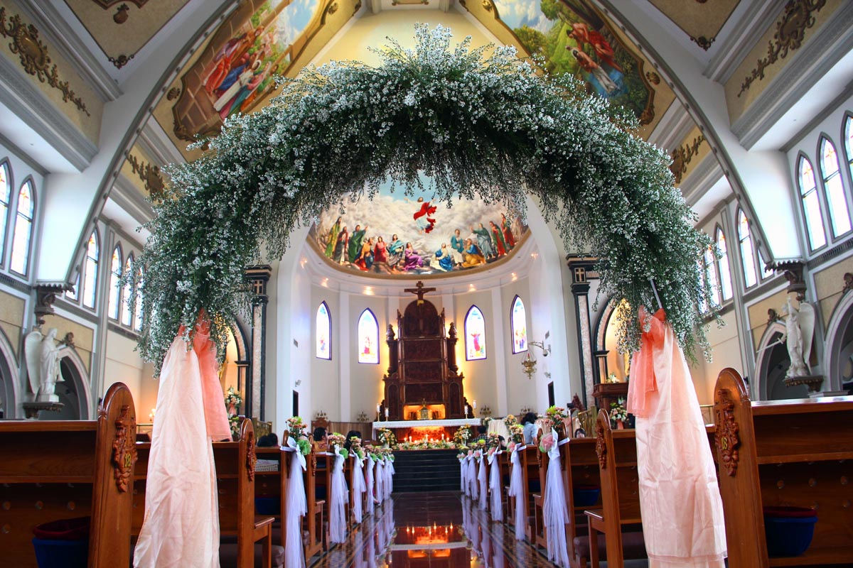 Dekorasi Pemberkatan Nikah Di Gereja Fotografer Surabaya Wedding