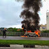 Gambar Van Terbakar Di Kuala Terengganu, Bapa Dan Anak Nyaris Maut