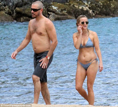 Life's A Beach! Reese Witherspoon Hits The Hawaiian Sands In A Tiny Bikini Which Shows Off Her Curvy Figure And Stomach Tattoo  3