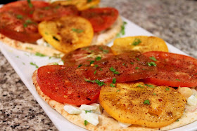 Flatbread with Tomatoes, Chickpeas and Yogurt Sauce