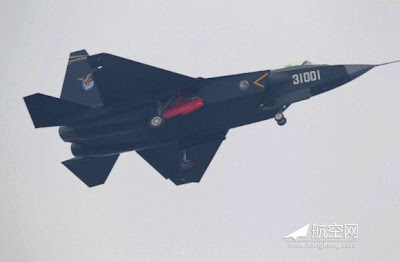 J-31 saat Airshow China 2014
