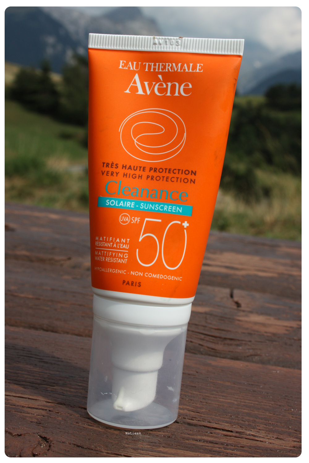 peau acneique Cleanance  solaire d'Avène