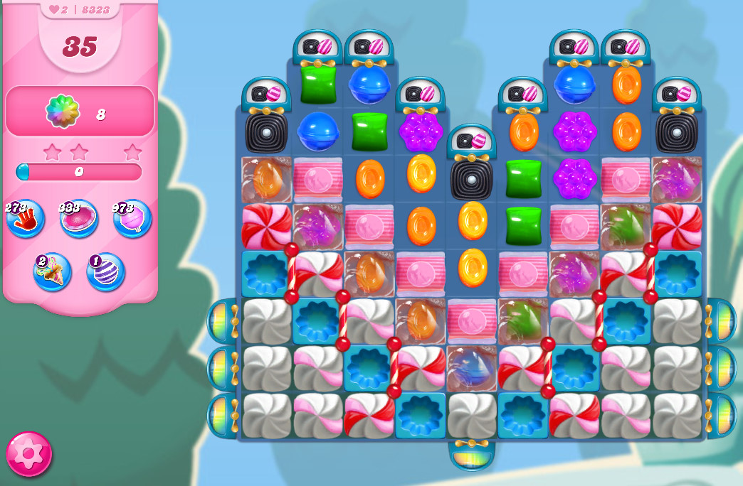 Candy Crush Saga level 8323