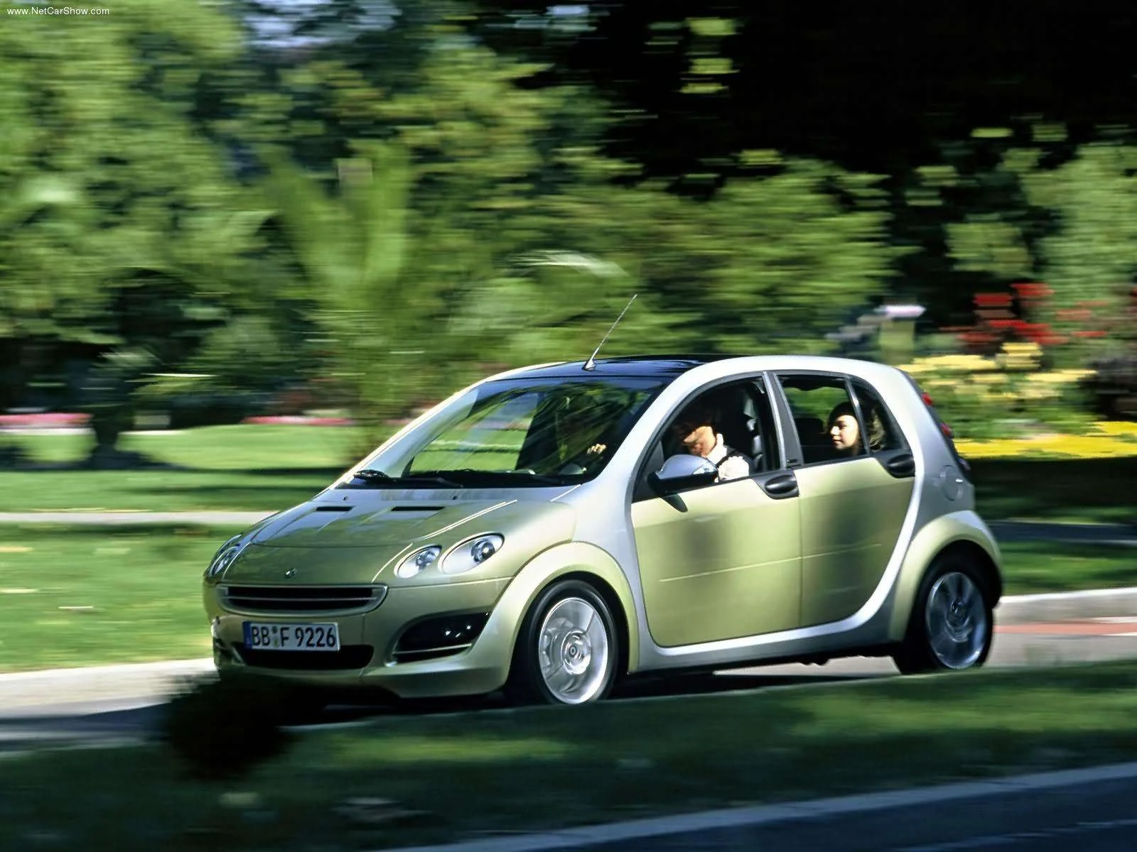 Hình ảnh xe ô tô Smart forfour 2004 & nội ngoại thất