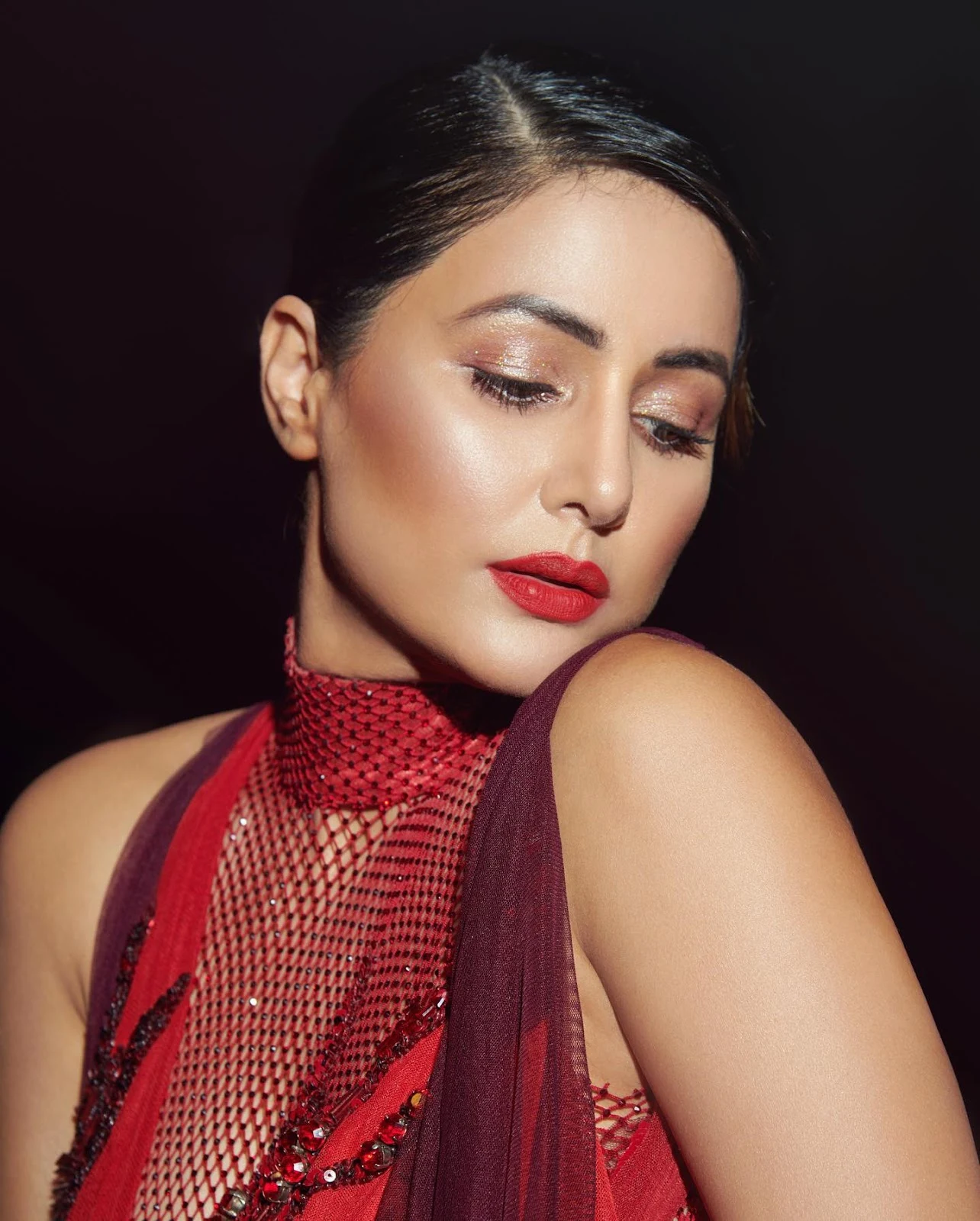 Hina Khan sexy face sheer red dress