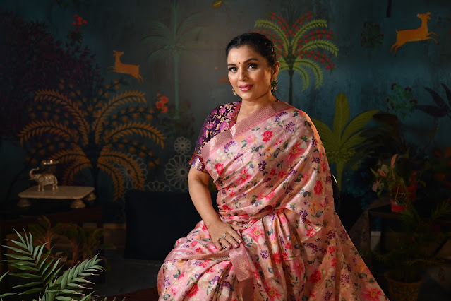 pink floral printed saree