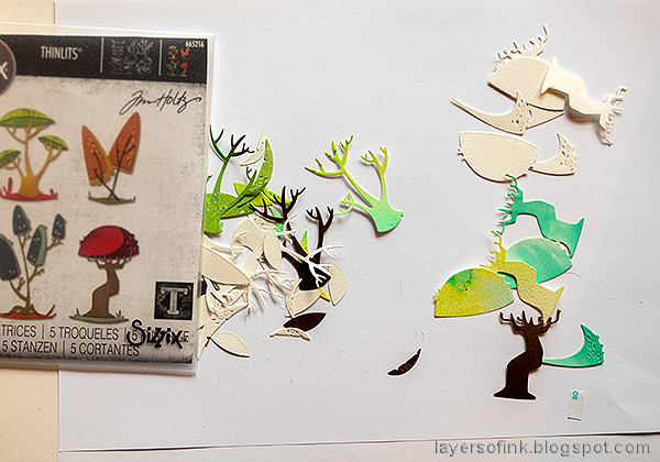 Layers of ink - Mushroom Forest Tag Tutorial by Anna-Karin Evaldsson.