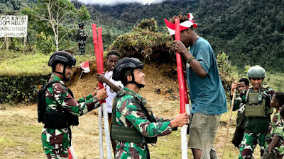 Takjub!!! Permainan Tradisional Engrang Ceriakan Anak-Anak Papua