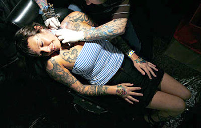 making tattoo