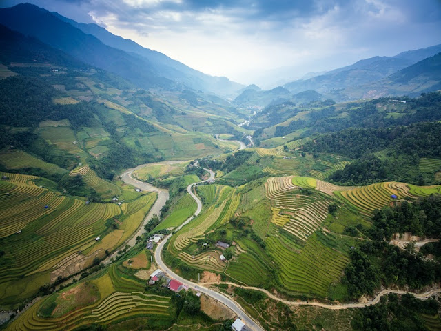 2 days in Sapa you experience what?