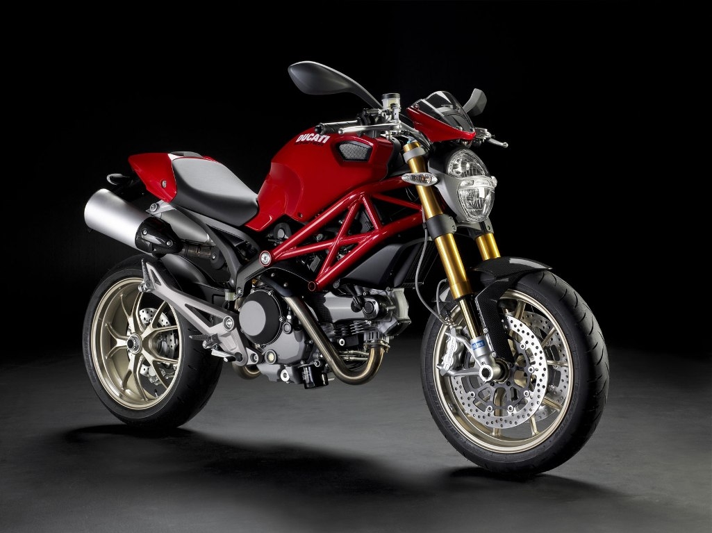 Motorcycle: Ducati Monster