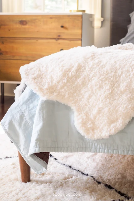 Faux Sheepskin Crochet Rug