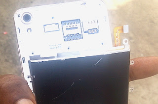 replacing-Infinix-Hot-Note-non-removable-battery