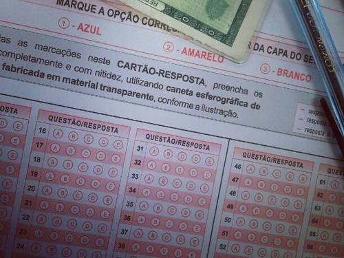 Inep divulga gabaritos oficiais do Enem 2016