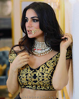 Shraddha Arya Cute TV Show Actress Stunning Pics in  Bikini ~  Exclusive 007.jpg