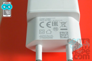 OnePlus X - Kepala charger dengan output 5v, 2A