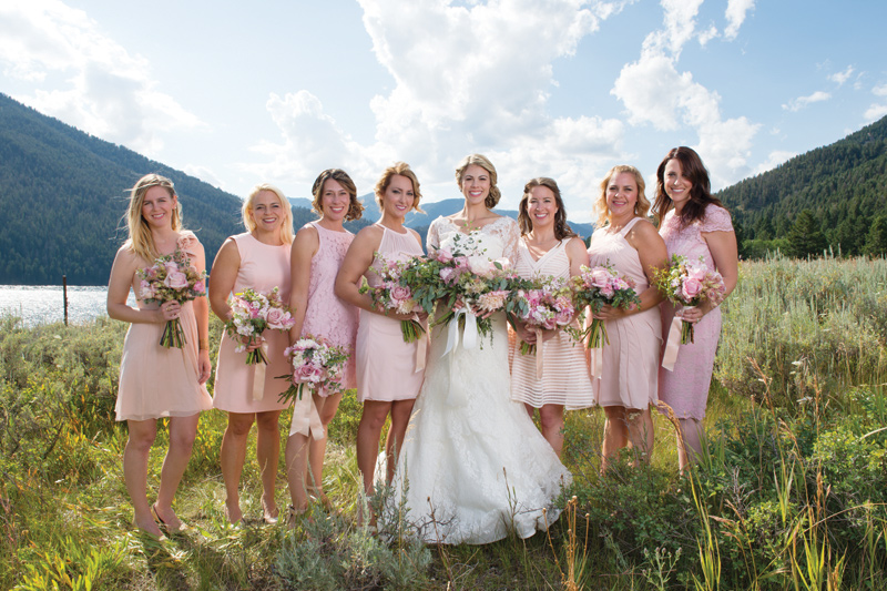 Bridesmaids / Amelia Anne Photography