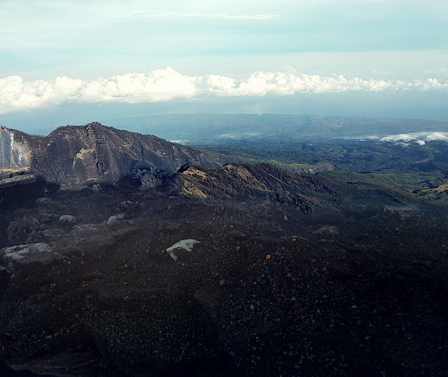 jalur-puncak-leter-e