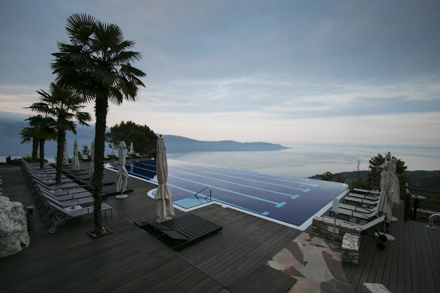 Infinity pool-Lefay Resort & SPA