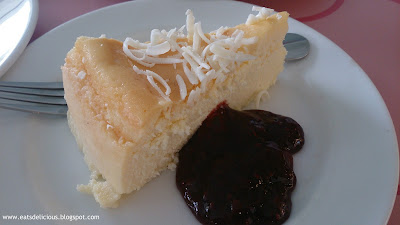 calea pastries and coffee in bacolod white cheesecake