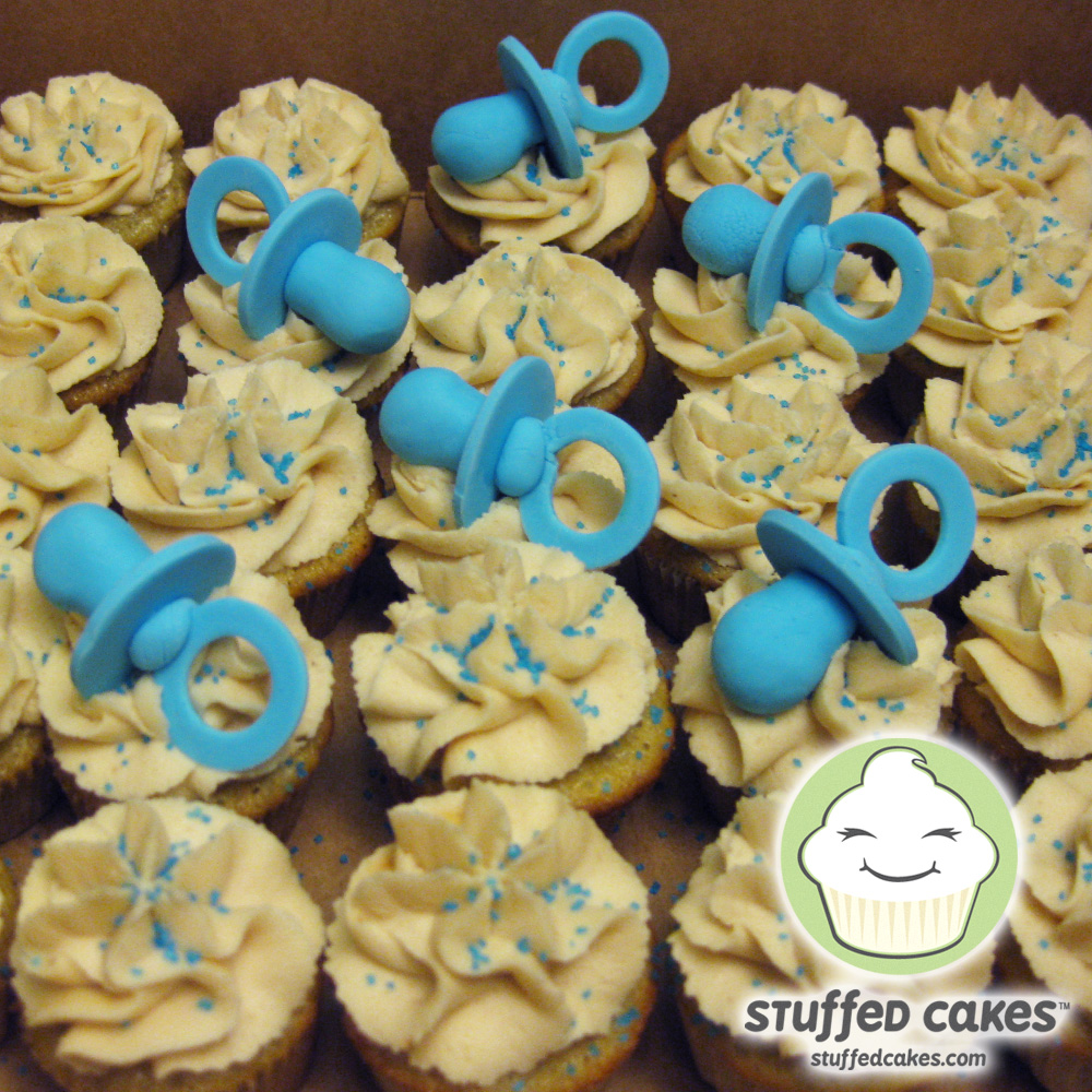 baby shower cupcakes