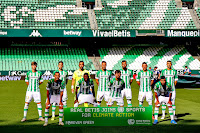 REAL BETIS BALOMPIÉ. Temporada 2020-21. Miranda, Bartra, Claudio Bravo, Víctor Ruiz, Borja Iglesias, Joaquín, Guido Rodríguez. Sergio Canales, Emerson, Rodri, Fekir. REAL BETIS BALOMPIÉ 1 S. D. HUESCA 0. Domingo 16/05/2021, 18:30 horas. Campeonato de Liga de 1ª División, jornada 37. Sevilla, estadio Benito Villamarín. GOLES: 1-0: 57’, Borja Iglesias, de penalti.