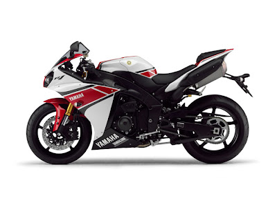 2013 Yamaha YZF-R1