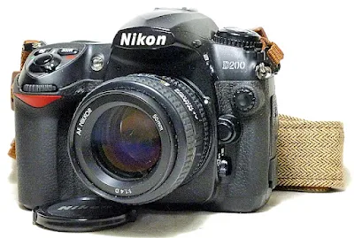 10 Vintage CCD Digital Camera Picks For Photo Enthusiasts, Nikon D200