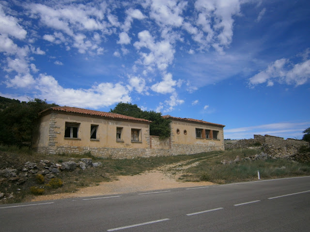 La antigua escuela del Cañigral