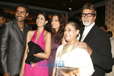 Abhishek Bachchan, Shweta Bachchan, Aishwarya Rai, Jaya Bachchan, Amitabh Bachchan