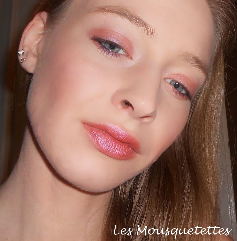 Makeup Blush Wild Rose Mica Beauty Cosmetics - Les Mousquetettes©