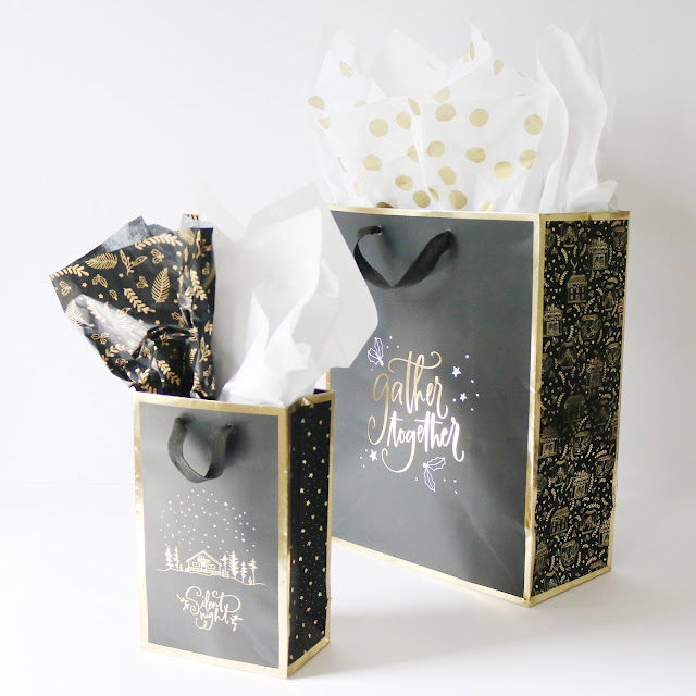 Starry Night Holiday Collection - classic black & white with touches of gold foil | creativebag.com