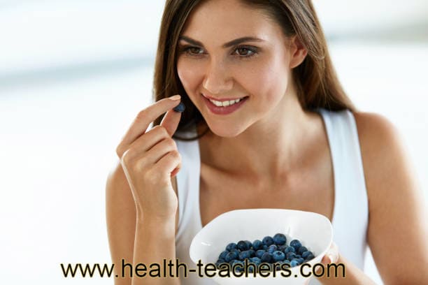 Eating blueberries daily reduces the risk of dementia