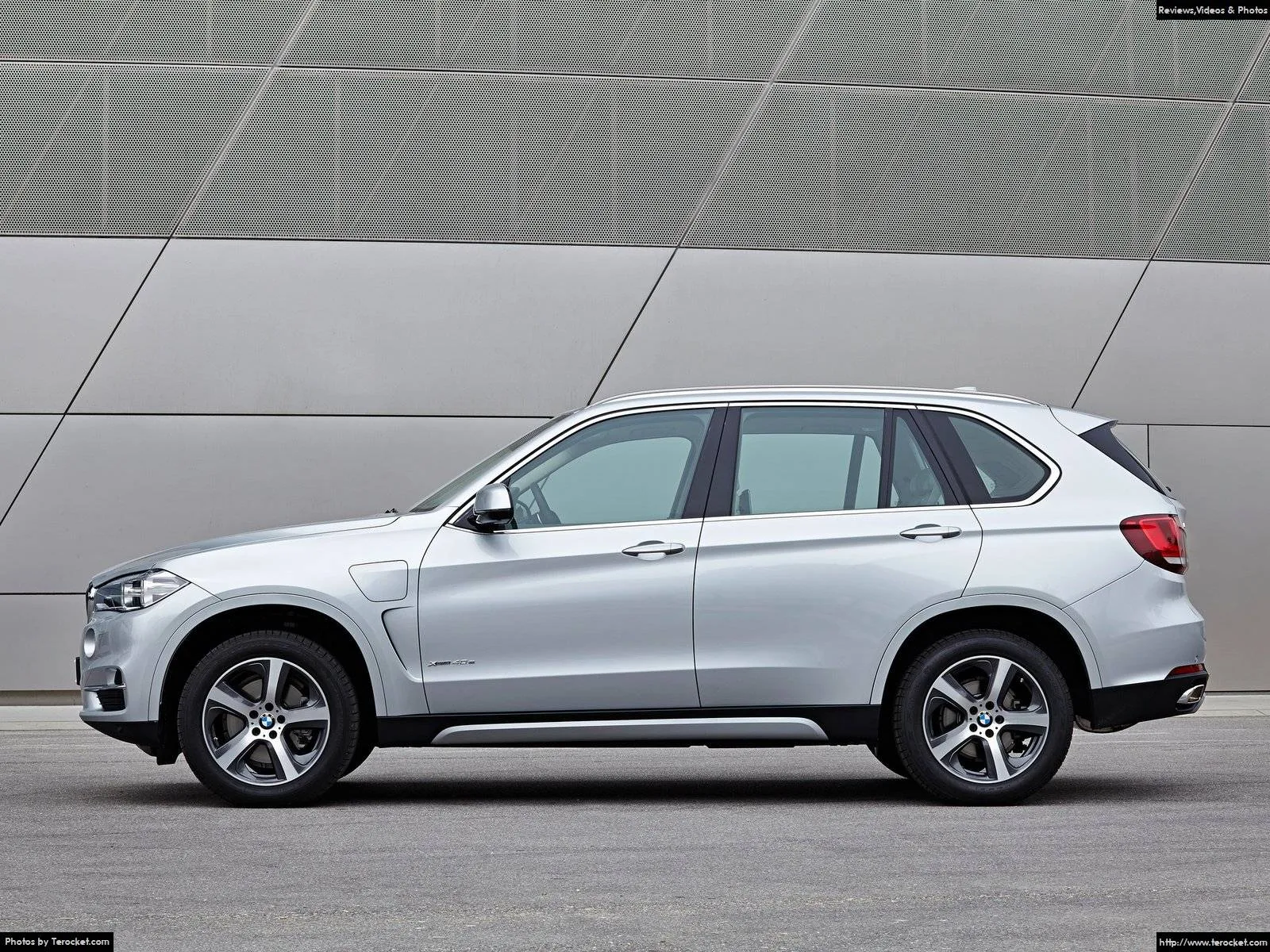 Hình ảnh xe ô tô BMW X5 xDrive40e 2016 & nội ngoại thất