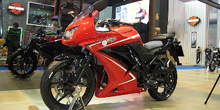 Kawasaki Ninja 250R Injeksi Meluncur di Akhir 2012