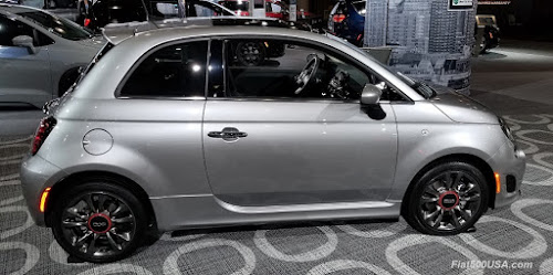 Fiat 500 Urbana side view