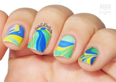 Water marble nails technique