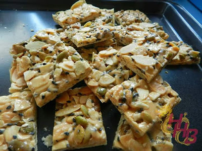 Resepi Biskut Florentine Crunchy Karamel Almond - Kampung 