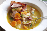 Articole culinare : Supa morcov cu bacon si fasole boabe
